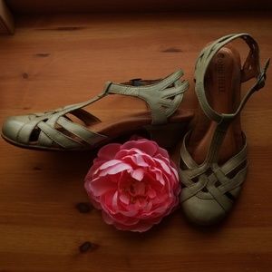 Cobb Hill Aubrey strappy mary-janes